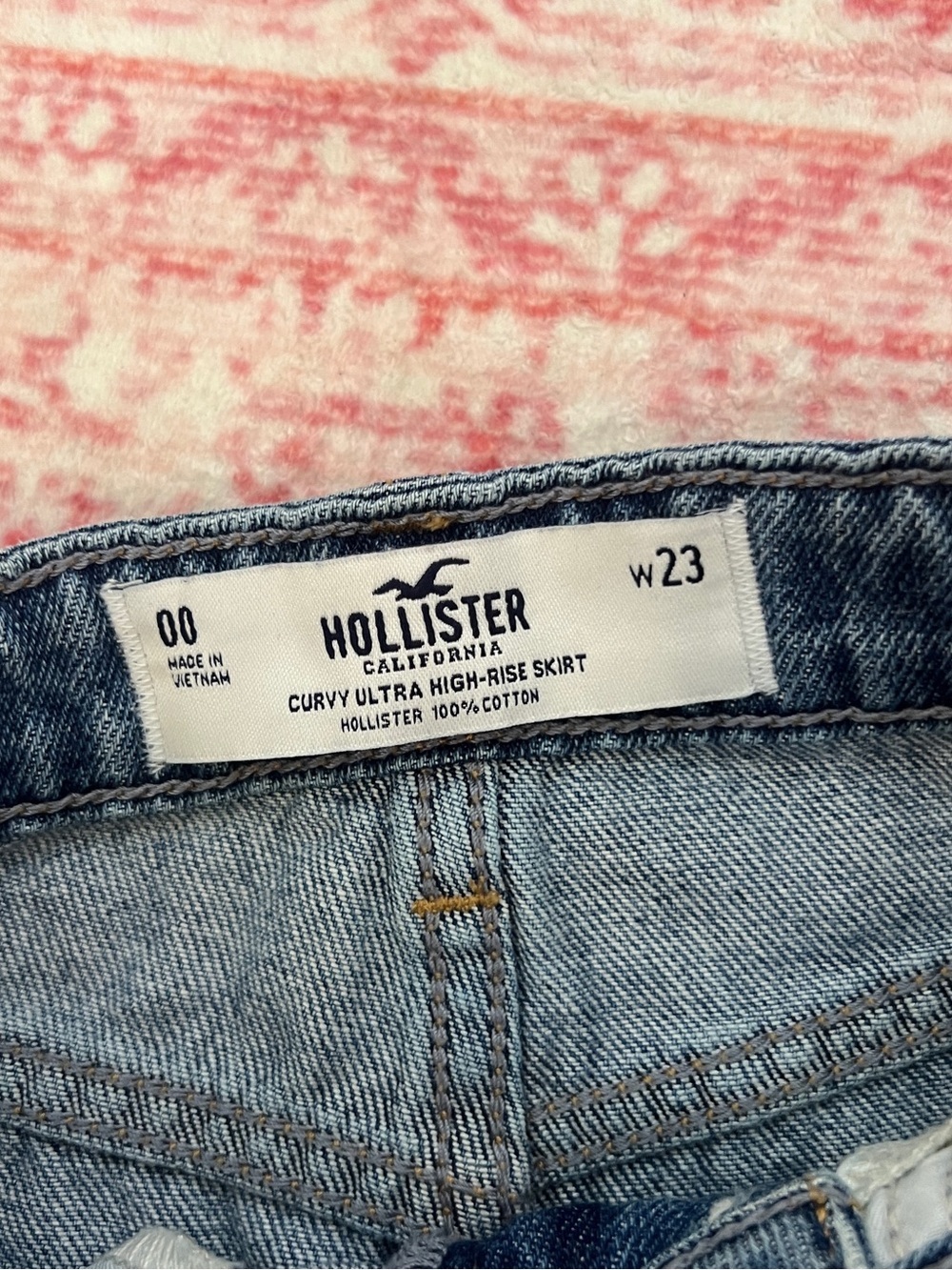 Hollister Curvy Ultra High Rise Ripped Denim Skirt - Picture 2 of 3